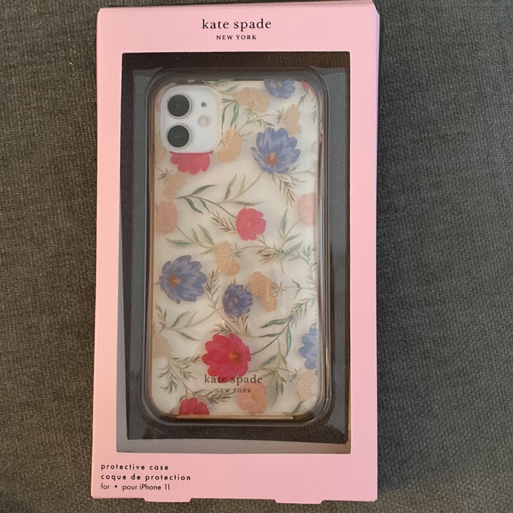 Kate Spade iPhone 11 used case